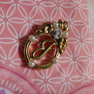 VTG J Monogram Pendant Charm Initial “J” ‘J’ Victorian Gold Costume Pearl Rose